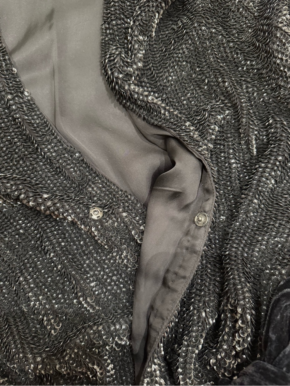 Retrofête Gabrielle Sequin Robe - Picture 4 of 6